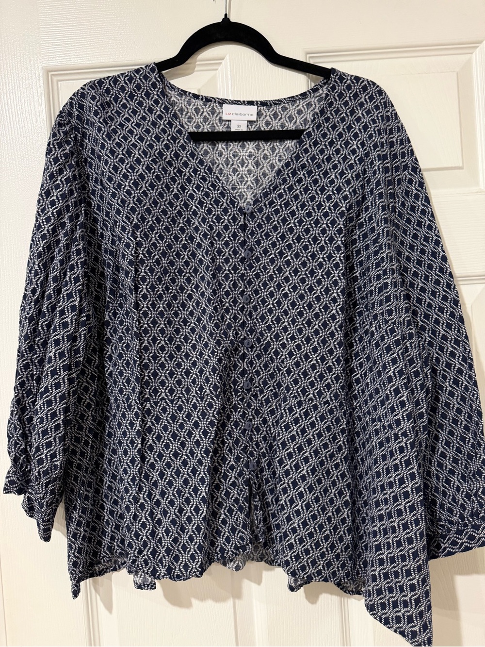 Liz Claiborne Navy and White Geometric V-Neck Tunic
